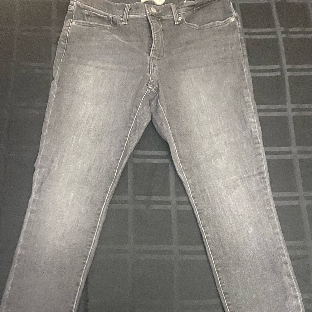 Levi black wash skinny jeans